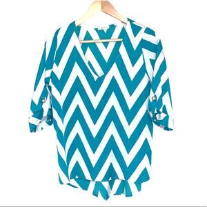 Teal and White Chevron Zig Zag V Neck Summer Blouse Shirt Top Flowy Lightweight